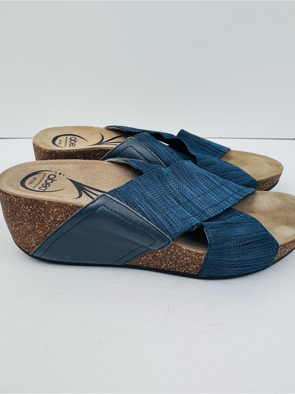 Abeo Biomechanical sandals. Blue criss cross style. Corkwedge heel. Size 10.